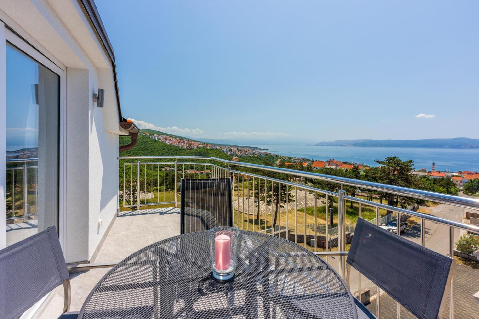Apartments Sunshine D Crikvenica Exterior foto